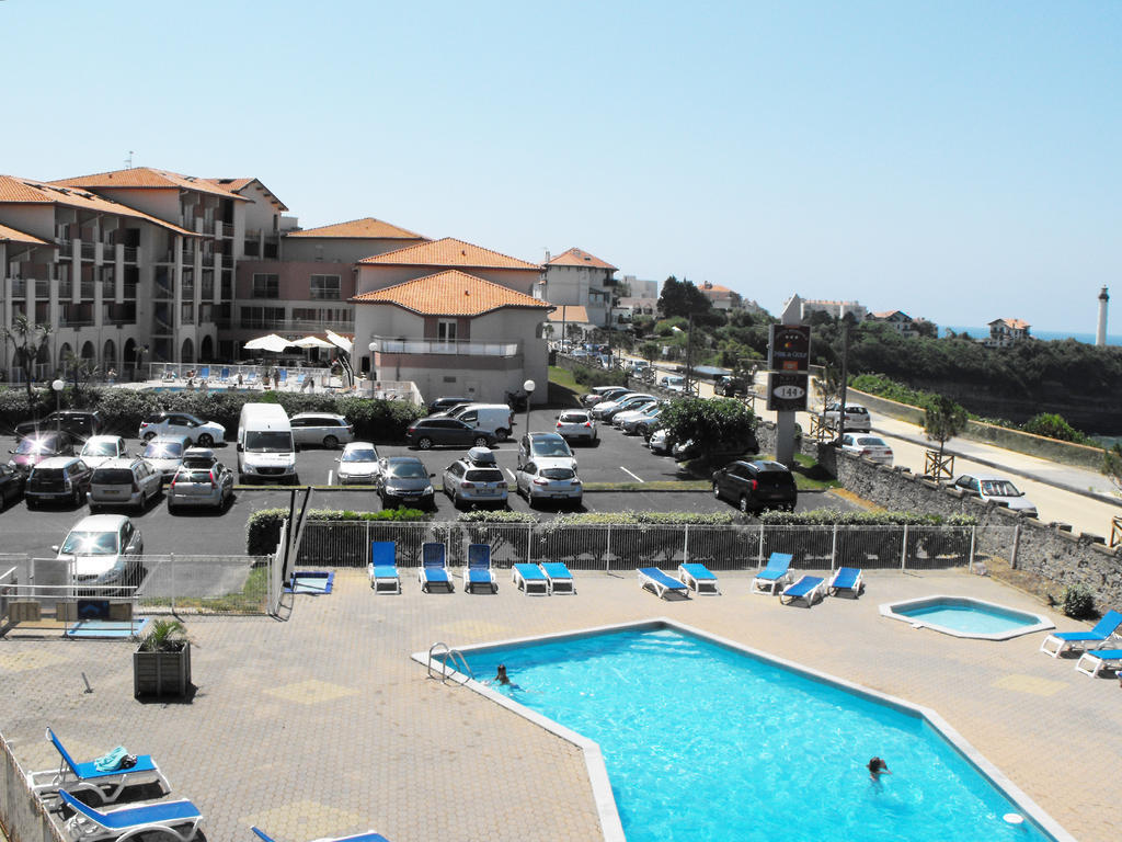 Mer Et Golf Англе Екстериор снимка